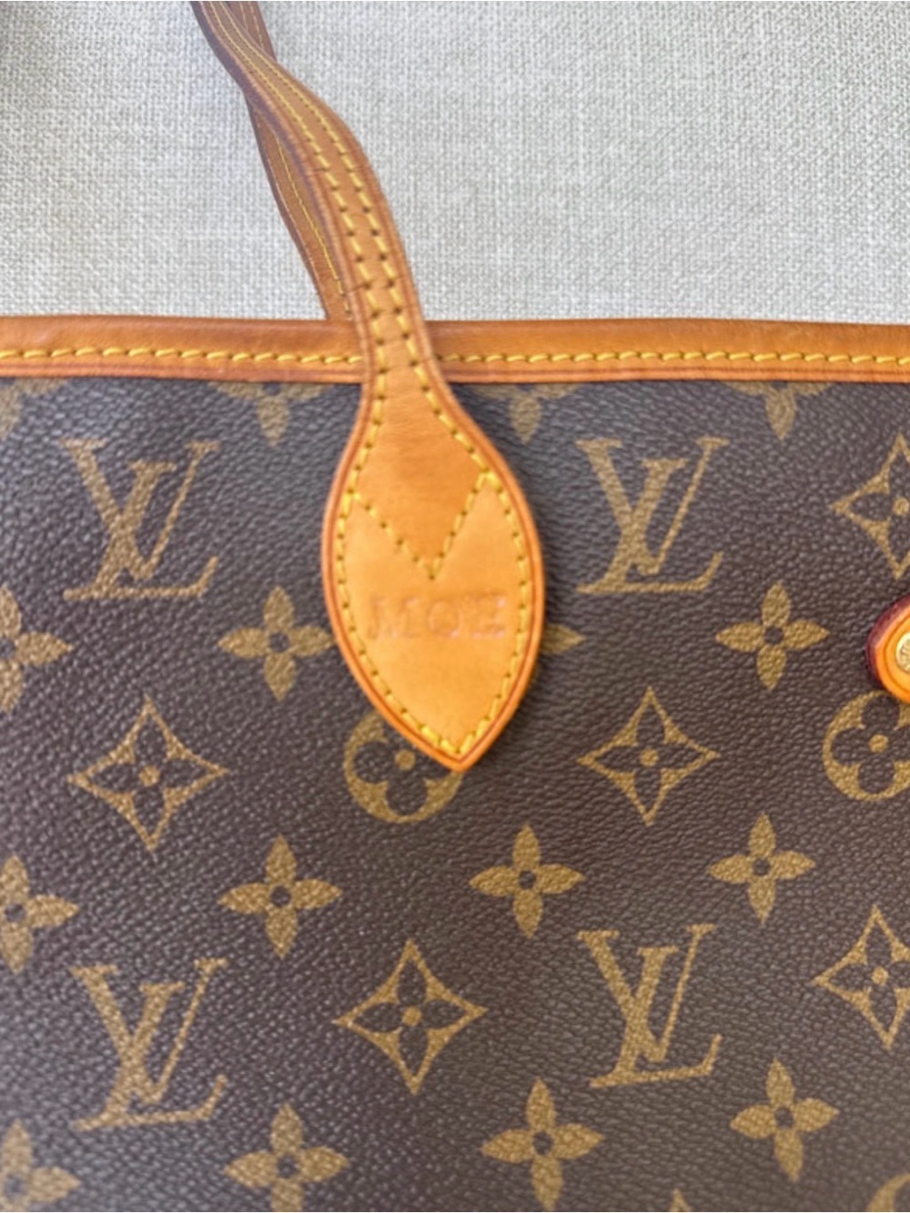 Louis Vuitton Brown Monogram Canvas Neverfull MM - Picture 4 of 16